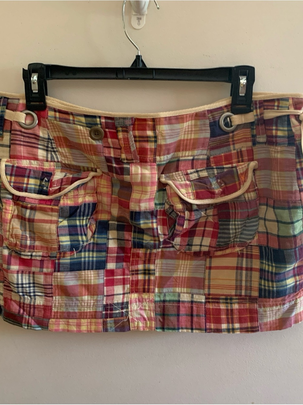 American Eagle Outfitters Plaid Mini Skirt in Red, Blue, Yellow Patchwork 8 - Picture 6 of 10